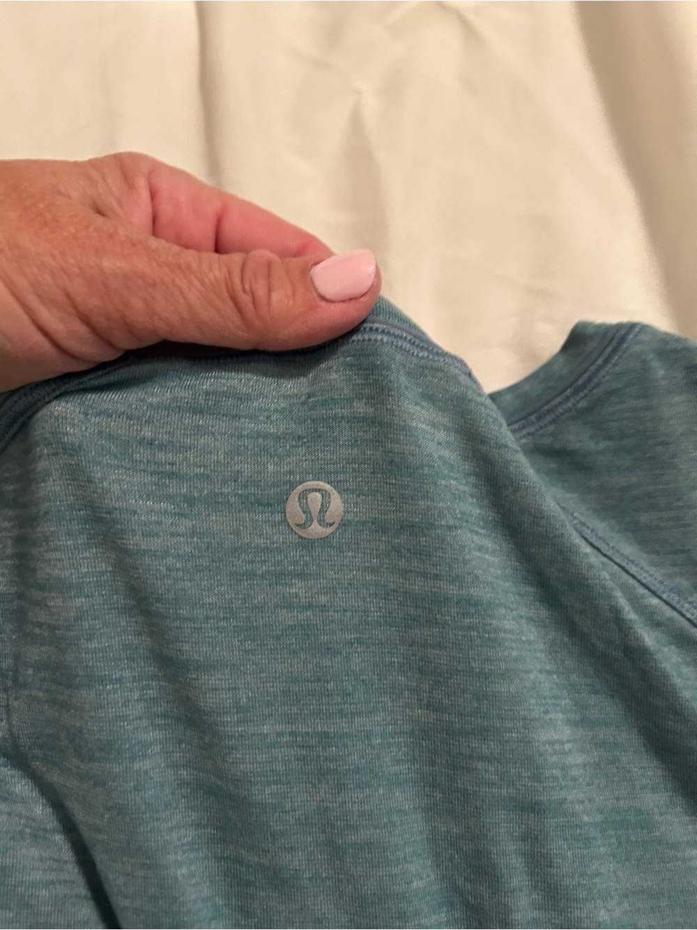 Women’s Basic Scoop Neck Tee - Teal lululemon size 10 - Picture 2 of 2